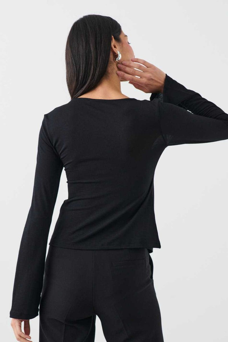 Jessalyn Tie Top