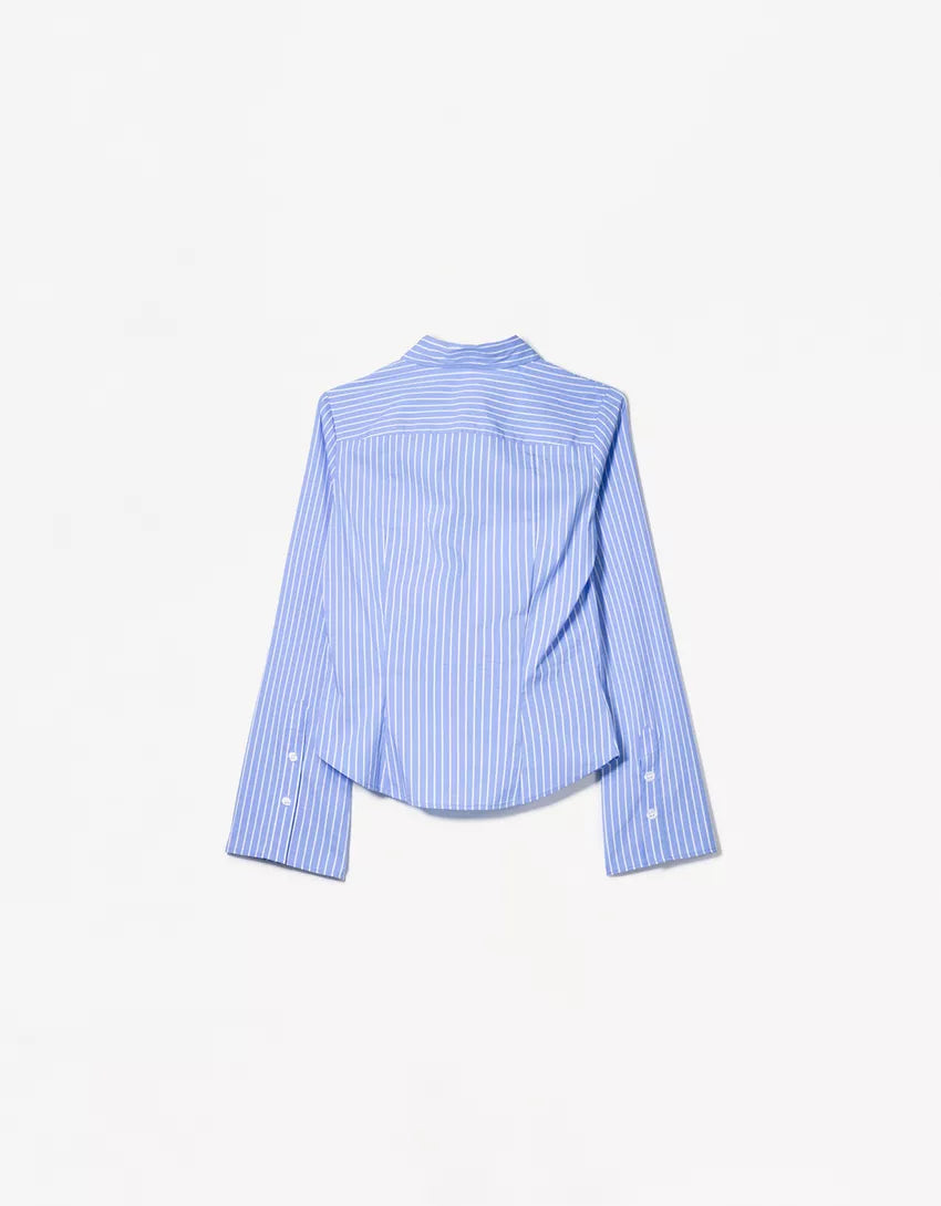 Fitted shirt with bell sleeves