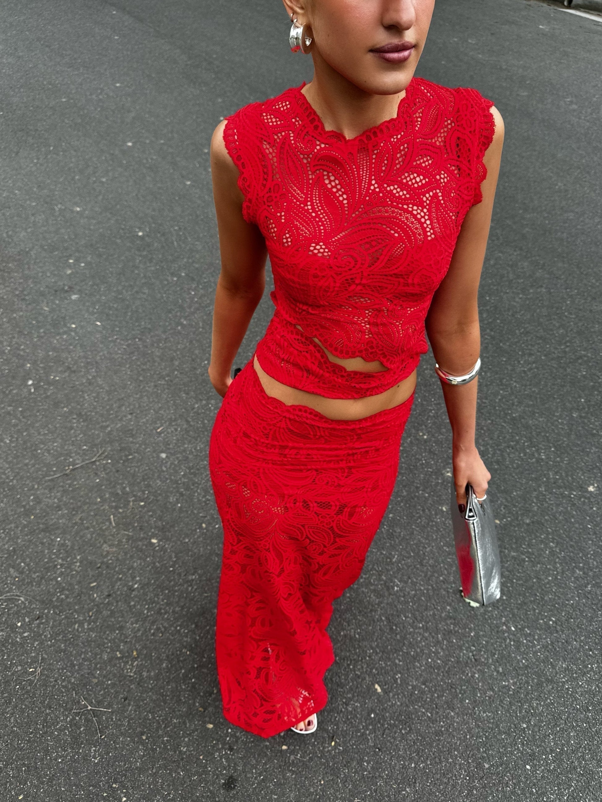 Elegant lace clothing