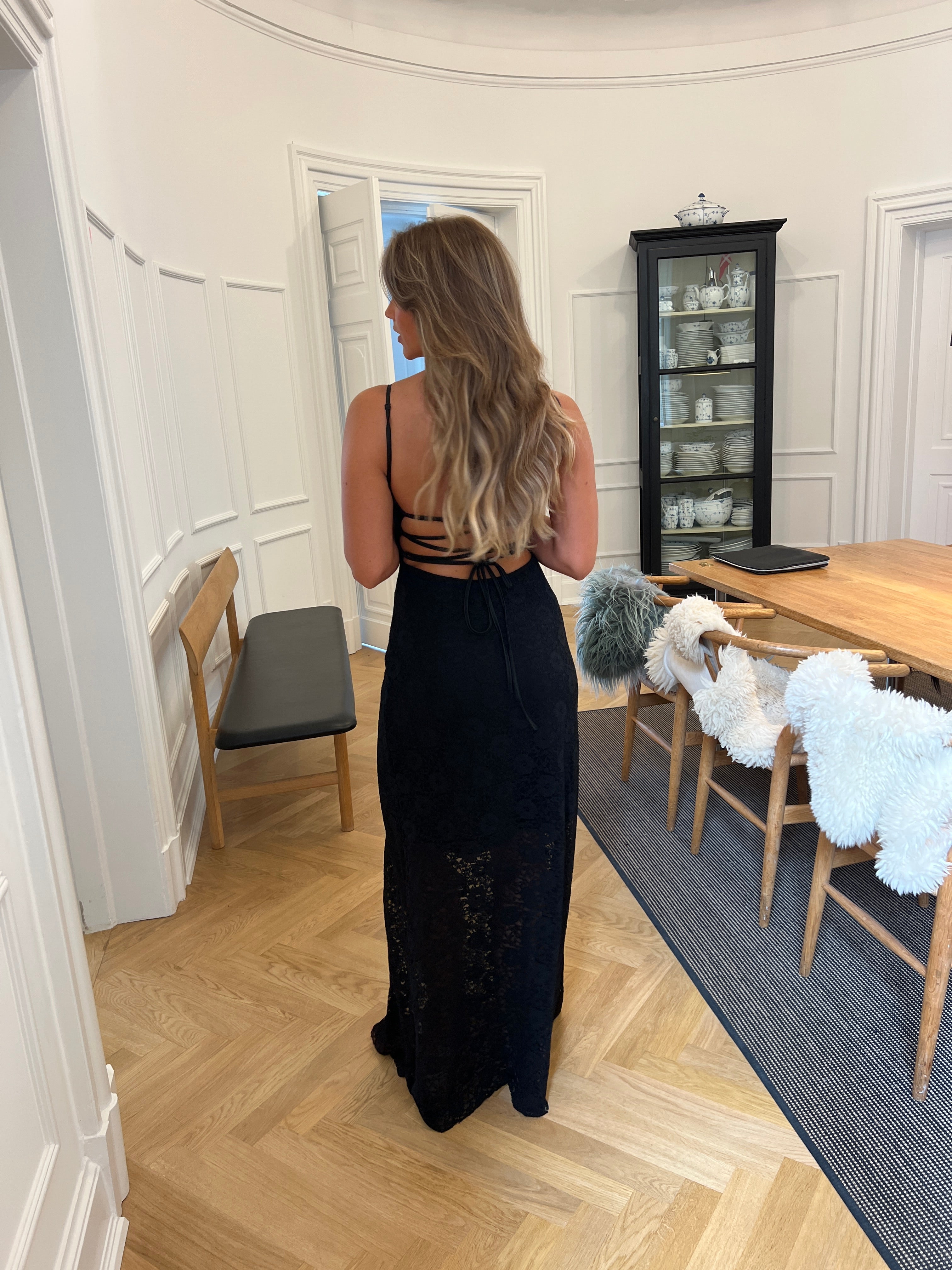 Oura maxi lace dress Black